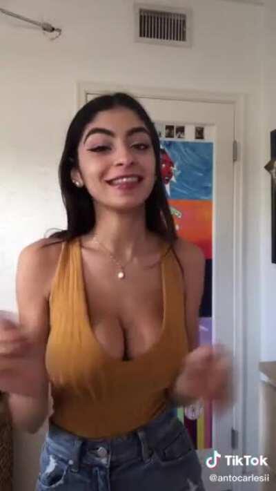 That Tongue Thing 👅