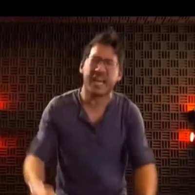 Me: art is my way to relax myself.... Also me: