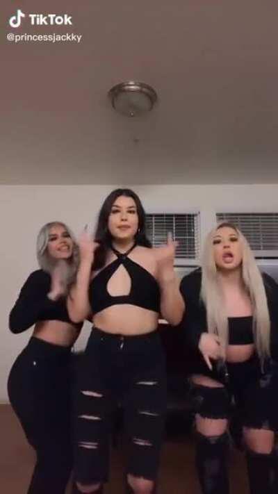 princessjackky (@princessjackky)