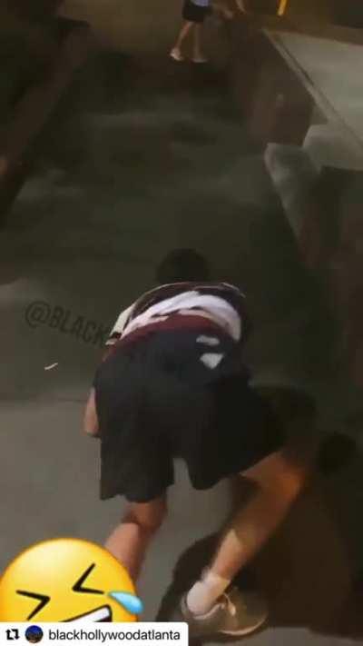 When you only have eyes for the ladies