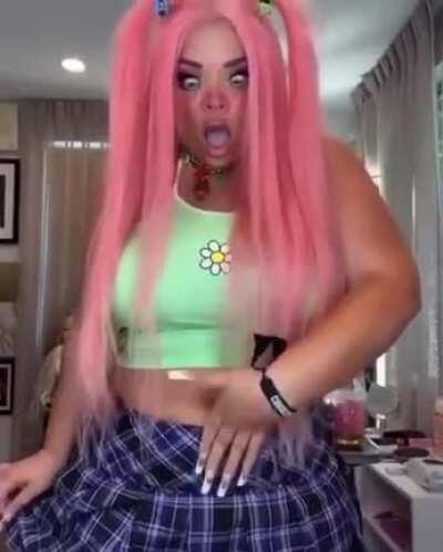 Day by day... things just keep getting more cringe