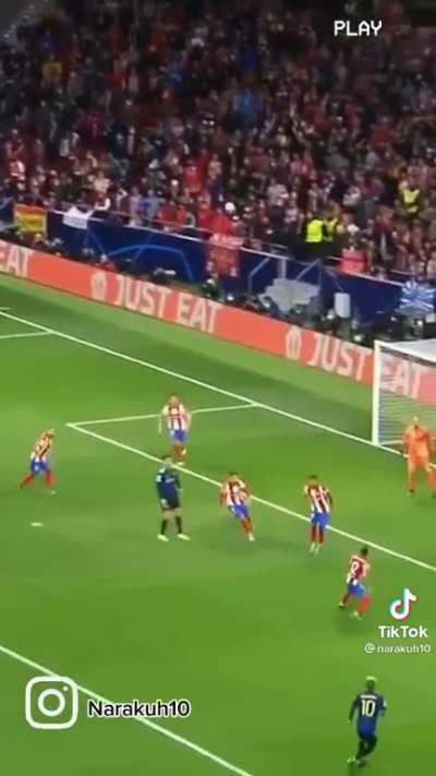 Watch this video and tell me Ronaldo is the problem 🎻