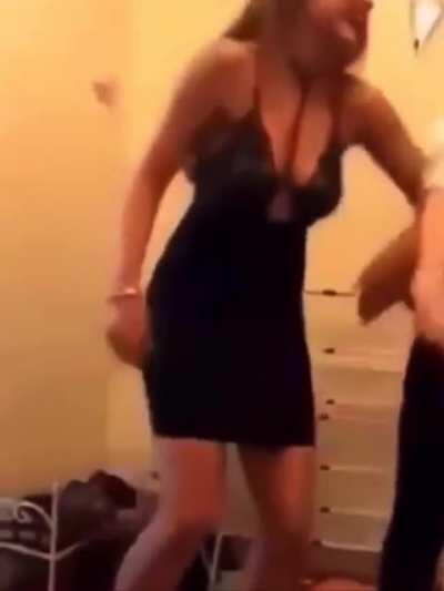 HMC while I copy a dance step