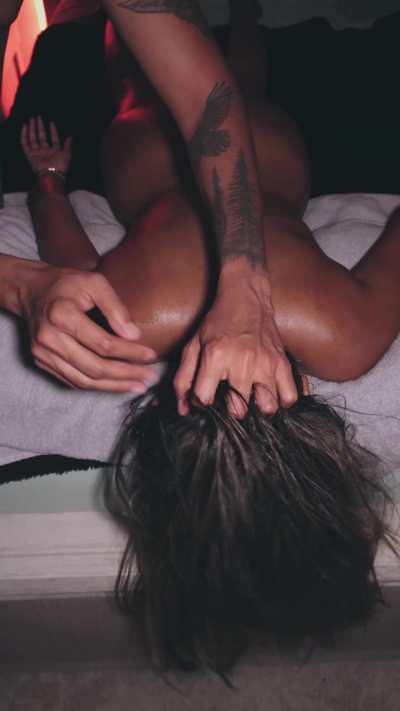 Oil massages and dirty hair pulling gets me so wet
