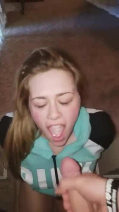 Blonde gets massive facials