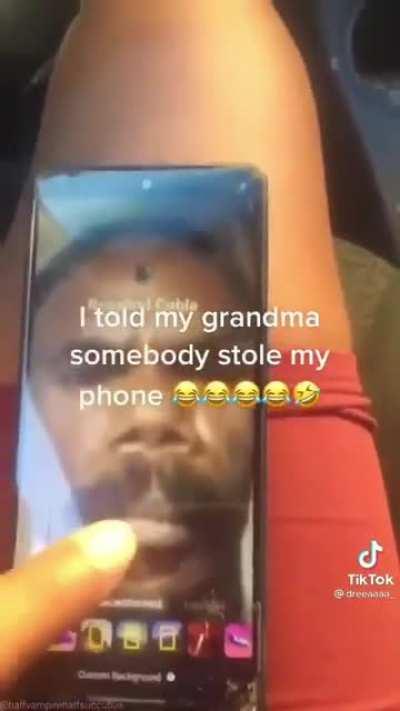 bro's face is literally >:l