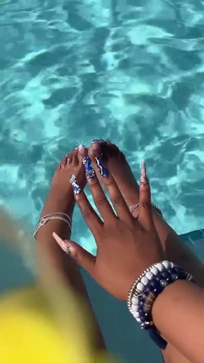 blue looks so pretty