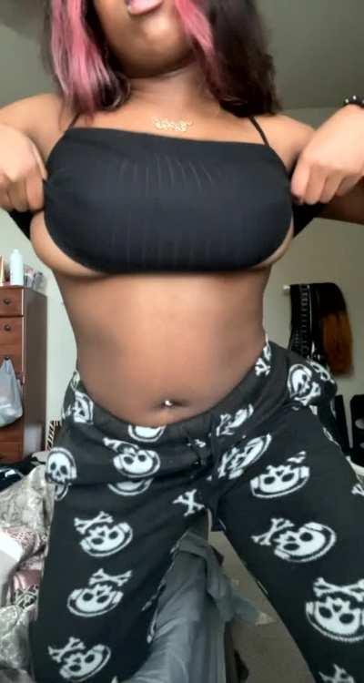 I get so horny imagining you guys jerking off to me