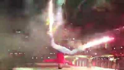 Aviso: posivel copyright