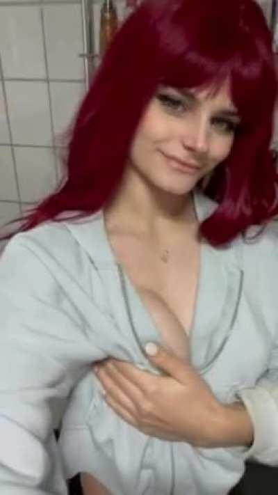 Had a lot of fun in the bathroom, but I heard something in the hallway which is why I stopped... I hope no one heard me haha