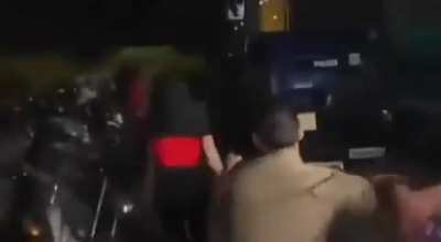 Kya kehna chahenge aap .. *chattttt*