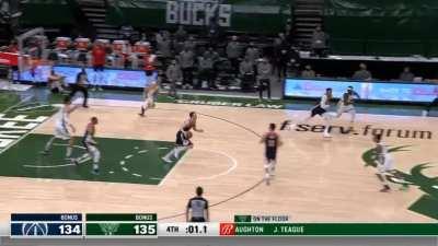 [Highlight] The frenetic ending of the Wizards/Bucks game