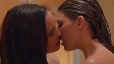 Shanny Sosamon and Jes Macallan.