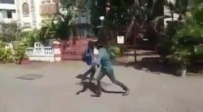 Ye Republic wale konsa maal fukte hai?