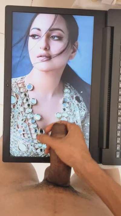 Sonakshi Sinha (reup)