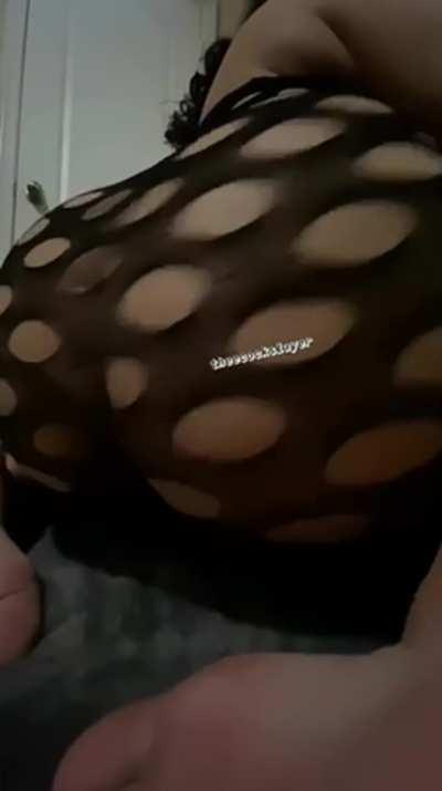 does this dress make my ass look fat? 🙈