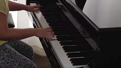 I've got my second dose of Pfizer yesterday amd want to play pieces with lazy left hand😆