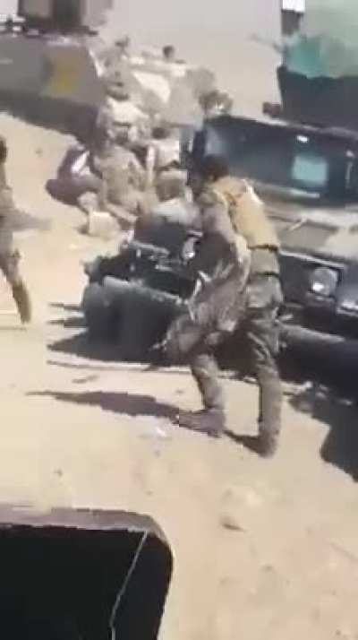 Insane footage shows isis suicide lorry exploding near Iraqi forces convoy after liberating a village near Tikrit,2015.