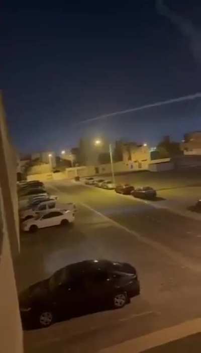 Video shows US interceptor missile in Bahrain hitting residential neighborhood. This proves that it wasnt Iran