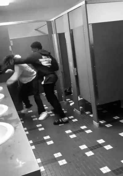 they ain’t give em a chance 😭