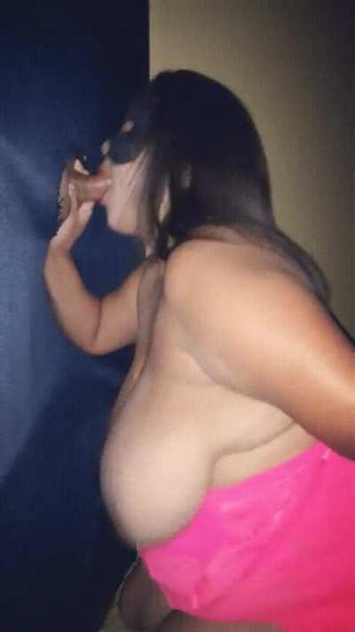 Wanna quench my thirst on this scorching-hot 