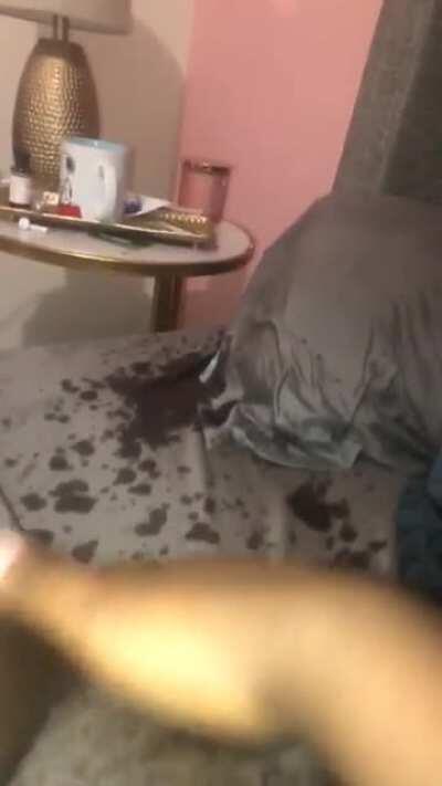 I made a big mess😩💦