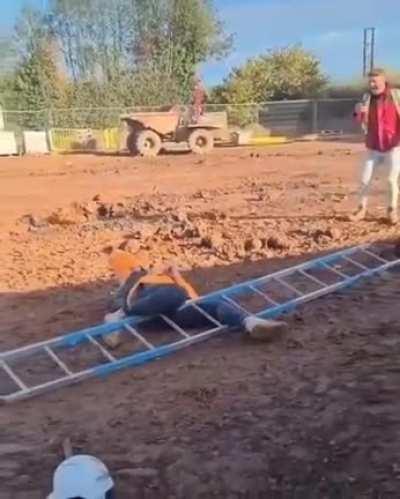 Stairway to the ground.