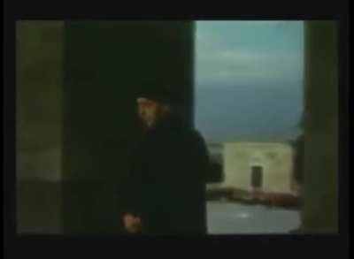 Ebedî dostluk kırgın ayrilik.....