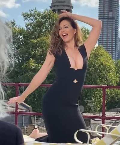 Elizabeth Hurley at 56 years old, back in Versace.