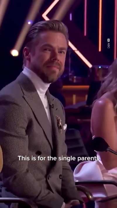 🐊 Awwwww, Mr. Irwin Made Her Cry.