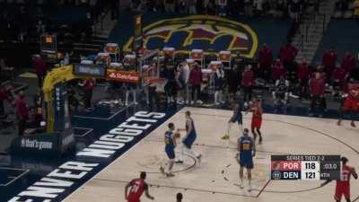 [Highlight] Lillard steps back to send the game to Ot