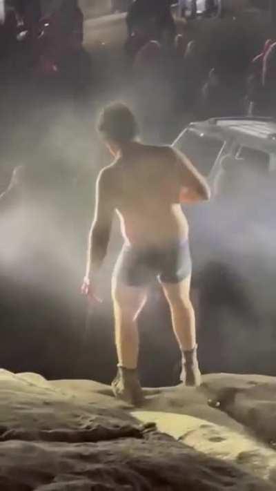 Let's give a hand to the guy playing with fireworks