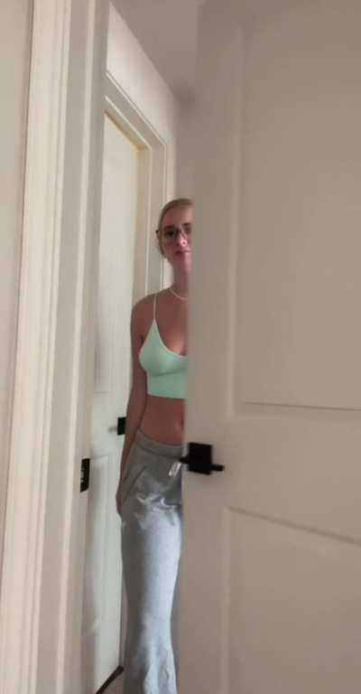 what public sees VS what reddit sees