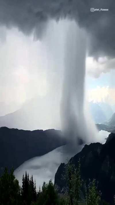 Kurzer Regenschauer beim Millstätter See