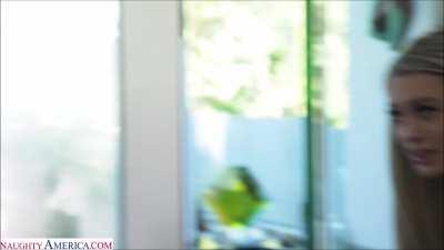 [Amber Moore, 19] My Daughter's Hot Friend