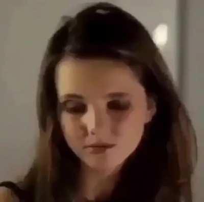 Топовый комент в оригинале - Агонь)