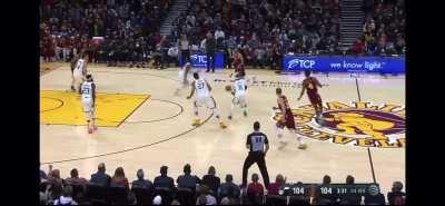 [Highlight] This insane defensive possession by Rudy Gobert