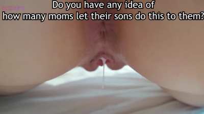 Mom's pussy filled with cum