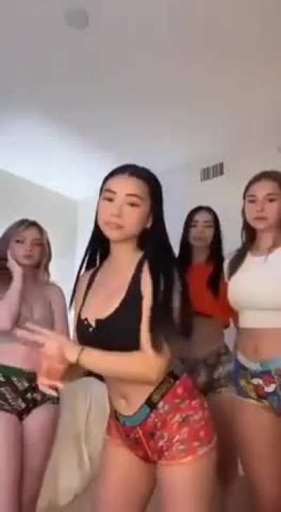 Which one best? 🥵