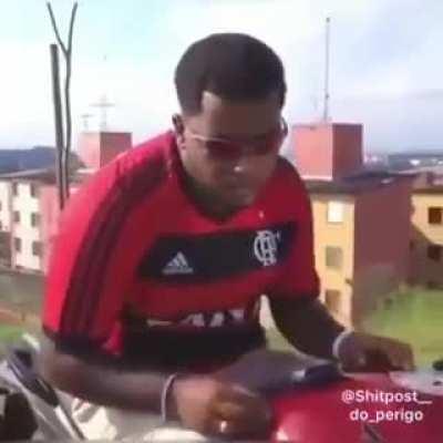 O souzones não permite