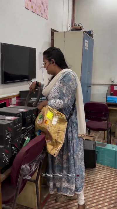 This lady is called to fix the 