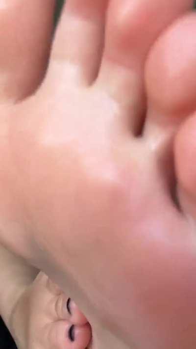 Can I rest my feet on your face ?