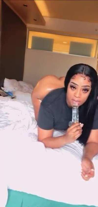 This premium shit too lit !! Just hit me up