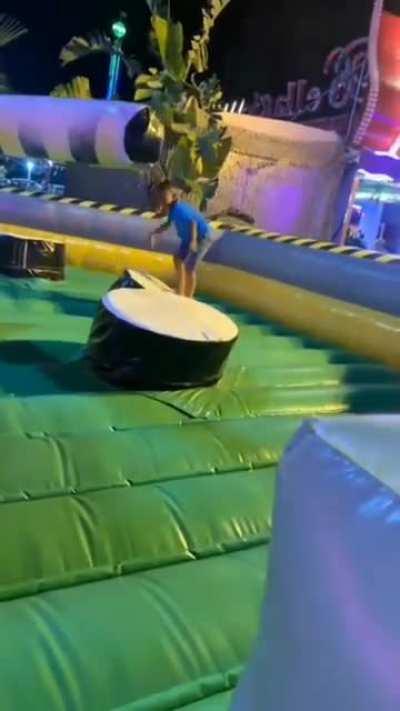 A few genuinely good memes to lighten your mood😄