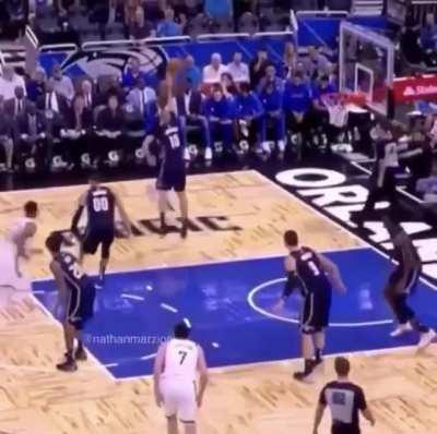 Khris “MJ” Middleton