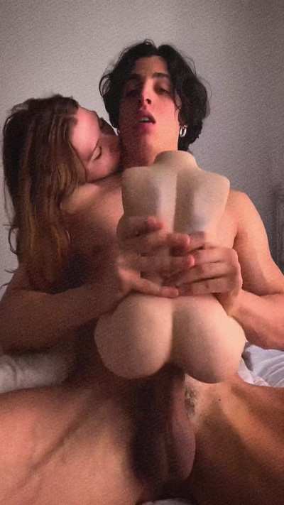 are you gonna fill her pussy with cum for mommy? 🥹