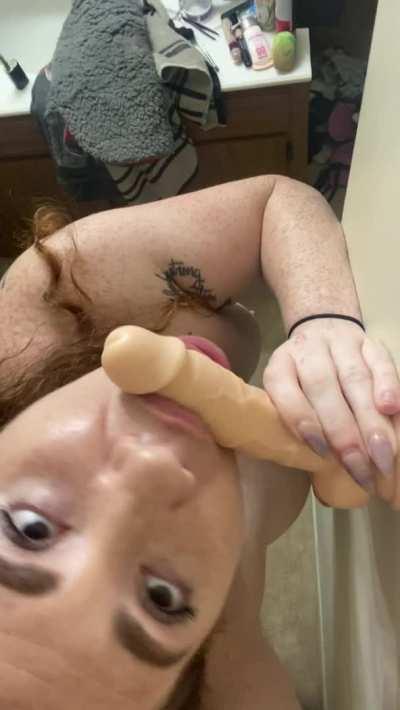 I love sucking cock