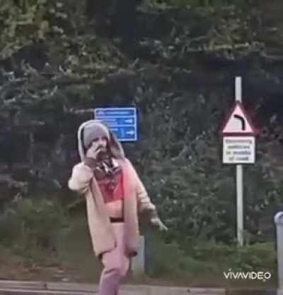 Johnny Derp as Captain Crack