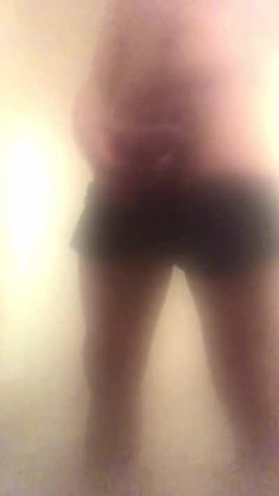 35 (M) 24hour fitness steam room 🍌