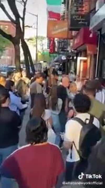 a Manhattan line to view a single 1BR apartment